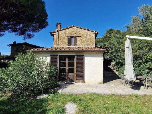 89LAzienda_ agricola_Toskana.jpg