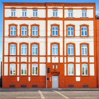 Hausansicht Straßen seitig 