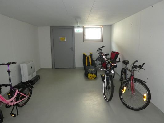 Fahrradraum im UG