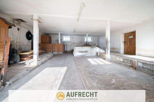 ausbaufähiger Stall