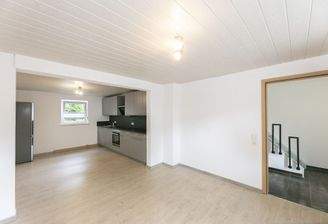 Wohn-/Essbereich mit Küche || EG