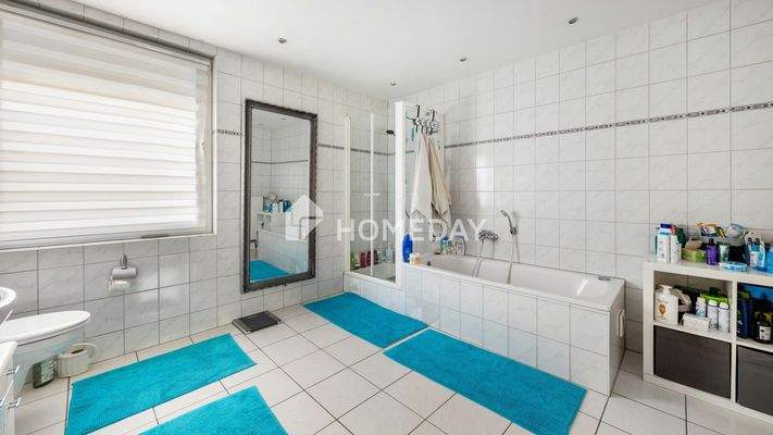 1. OG Badezimmer 1 1