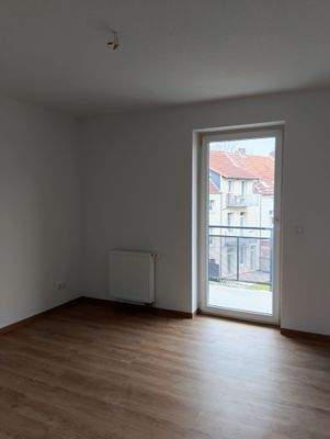 Nordwall 30 a Scjlafzimmer und Balkon.jpg