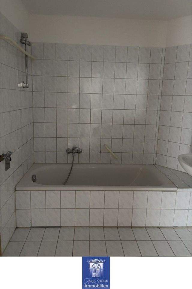 Gemütliches Wohnen in Meißen! Bad mit Wanne! Lift! - Photo 2