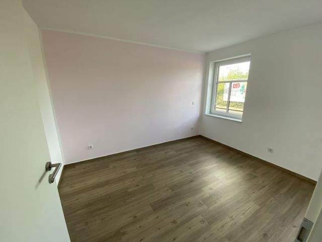Projektierte 4-Zimmerwohnung mit EBK und großem Balkon und Fußbodenheizung zu vermieten! - Photo 1