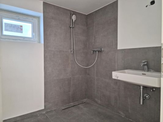 Duschbad KG