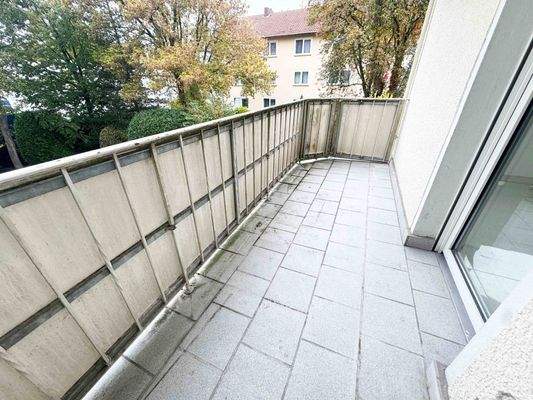 Überdachter Balkon