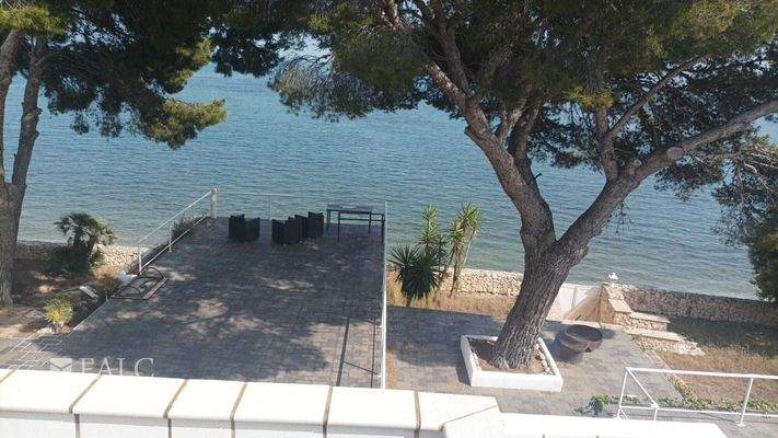 Garten Terrasse mit Strandzugang