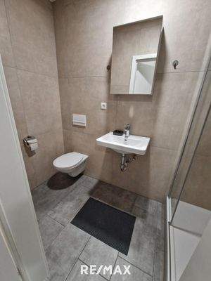 Bad Wohnung EG Klein