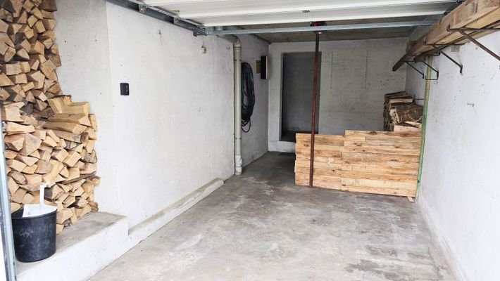 PKW-Garage.jpg