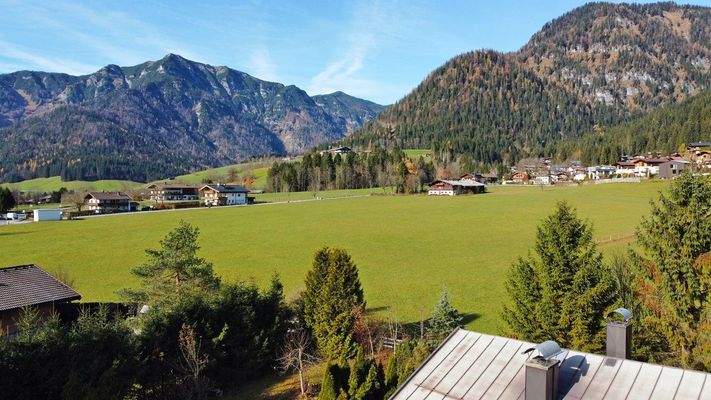 Ausblick - Drohnenaufnahme.jpeg