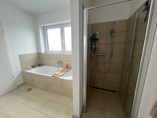 Wohnung-Gießen-Lärchenwäldchen 9-3010-081 WE81-Bad