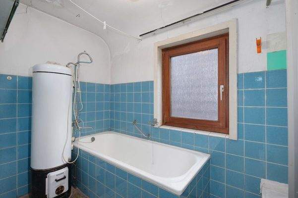 Badezimmer OG Haupthaus