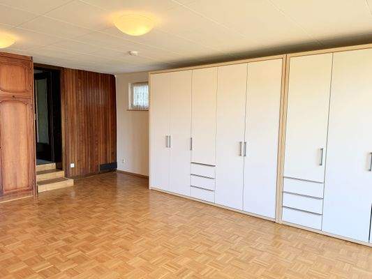 Zuwegung Schlafzimmer