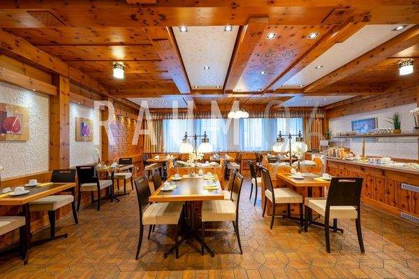 Zirbelstube | Frühstücksraum