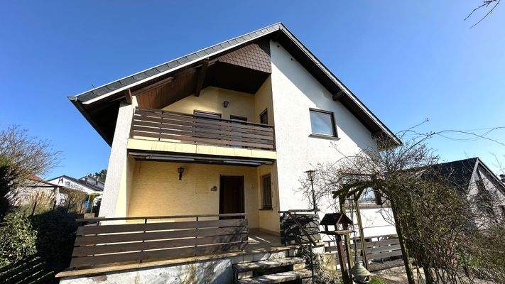 Terrassen- und Balkonseite