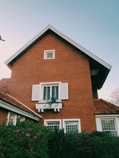 *Einfamilienhaus mit Nebengebäuden & Garten in Weiler i. d. Ebene