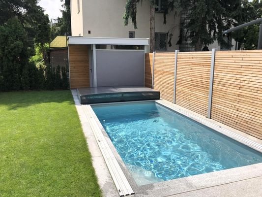 Eigengarten, Outdoor-Pool, Markise
