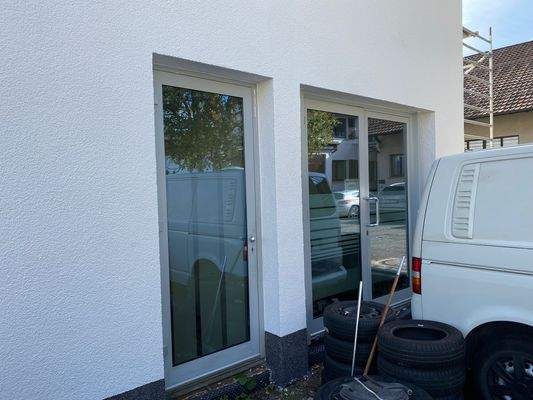 Eingang Büro und Werkstatt.jpeg