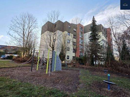 a24937f8-d4ce-4f0f-a0ba-26247785c90a