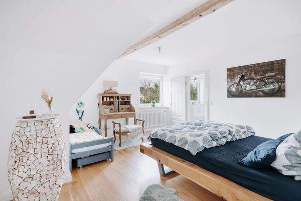 Weiteres flexibel nutzbares Zimmer