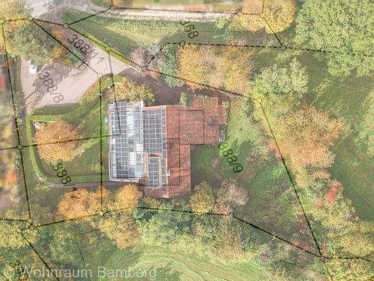 Luftbild von oben mit Flurstücken