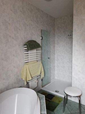 Bodengleiche Dusche im Badezimmer EG