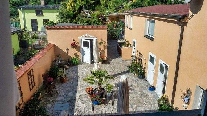 Blick vom OG auf den Innenhof