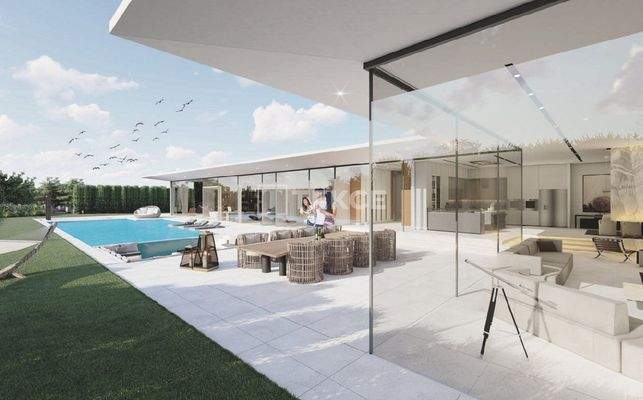 Prestigious Villas on Spacious Plots in Urla Kekliktepe