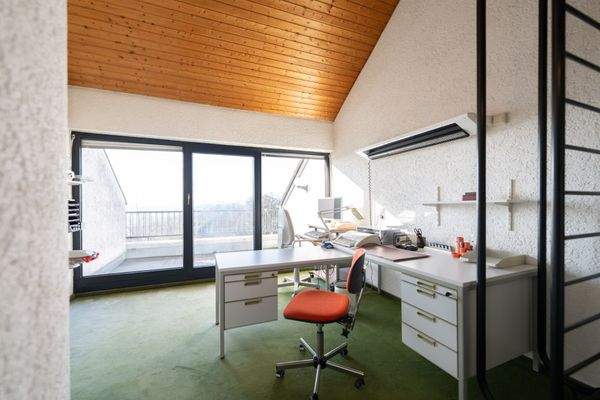 Arbeitszimmer