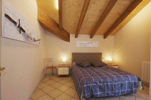 3-Zimmer-Mansardenwohnung Nr. 16 mit Balkon