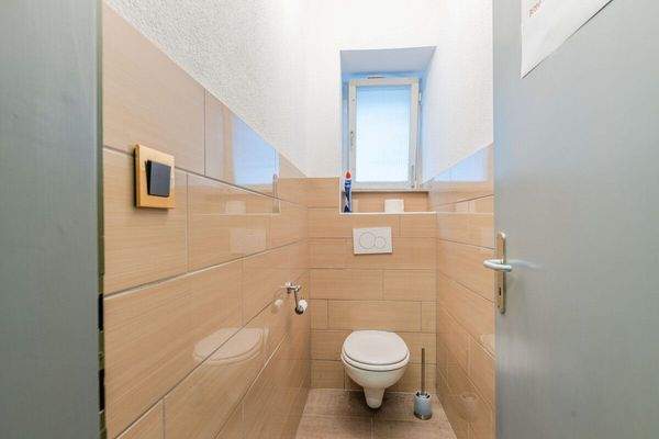 Gäste-WC im Ladengeschäft