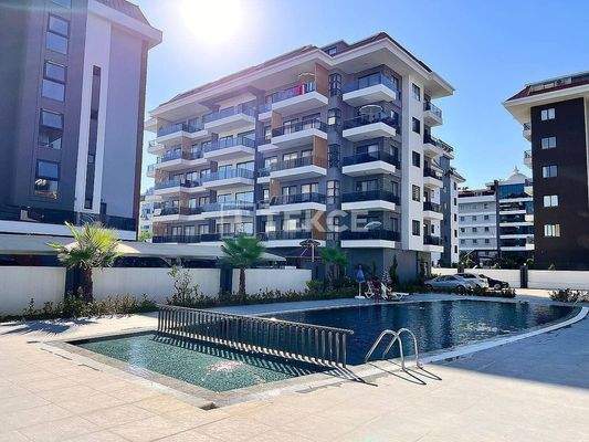 Centrally-Located Flats 100 m from the Sea in Alanya Kestel