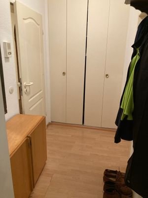 Diele / Eingang mit Einbauschrank