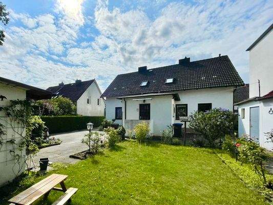 Hausansicht vom Garten