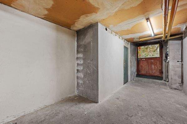 EG | Keller Flur / Lager (1)