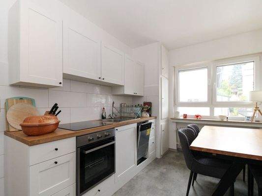 Küche mit Essbereich