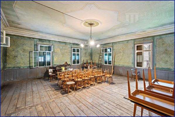 Saal mit Potential - z.B. Frühstück