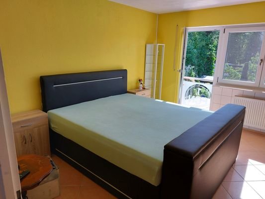 11 Schlafzimmer.jpg