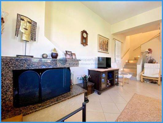 827be1c64ca74cbf869ab1d287a24981-original