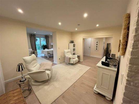 Wohn- und Essbereich EG