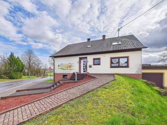 Charmantes Einfamilienhaus in Illingen-Uchtelfangen