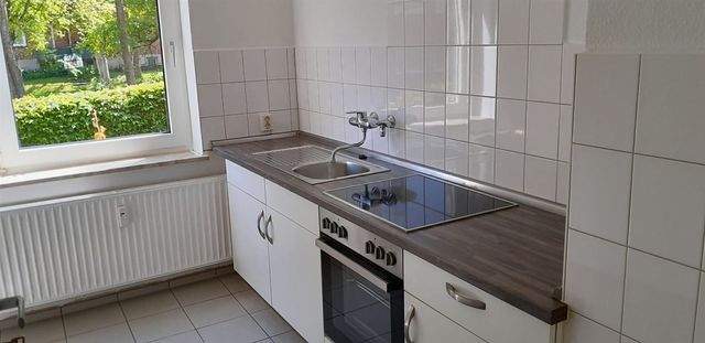 Schöne 2,5-Zimmer-Whg. im Tunnelweg // Husum - Foto 1