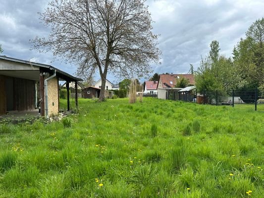 Grundstück von Westen gesehen  (vor Bebauung Vordergrundstück)
