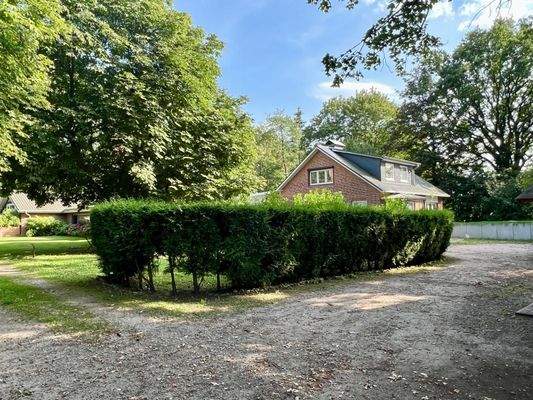 PHOTO-2025-12-16-04-33-07 15.jpg