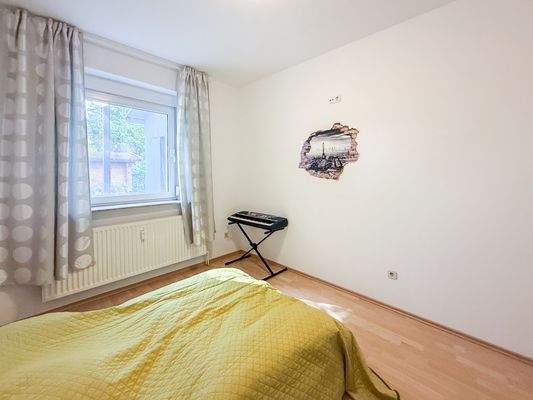 Ansicht 2 Ihres Schlafzimmers