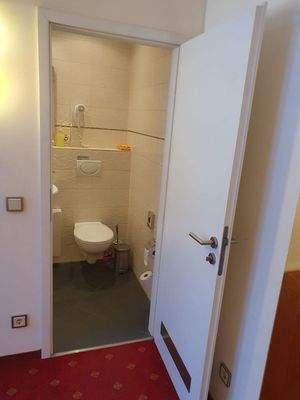 Eingang Bad Gast-Zimmer