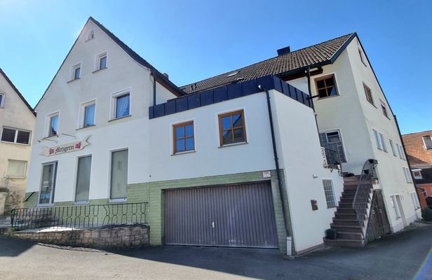 Gewerbe und zwei Wohneinheiten