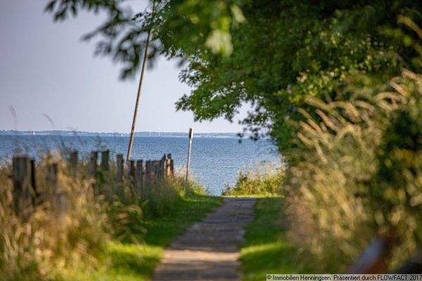 nur wenige Schritte zum Meer