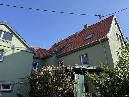 Innenhof mit Rosengarten